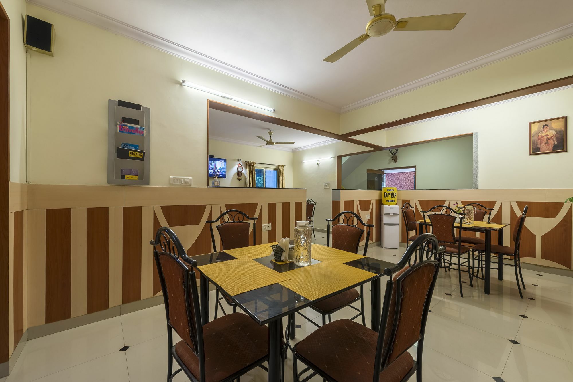 Hotel Raj Comforts -Golf View Bangalore Exterior foto